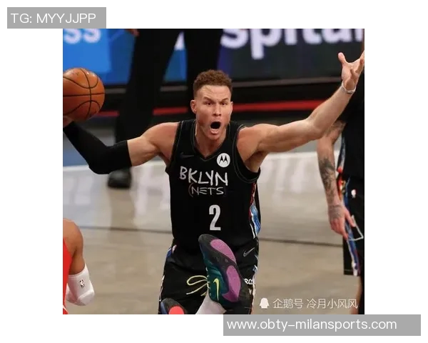 克莱表现平平女友陪伴成亮点7中2仅得8分4板1断三分命中率低迷